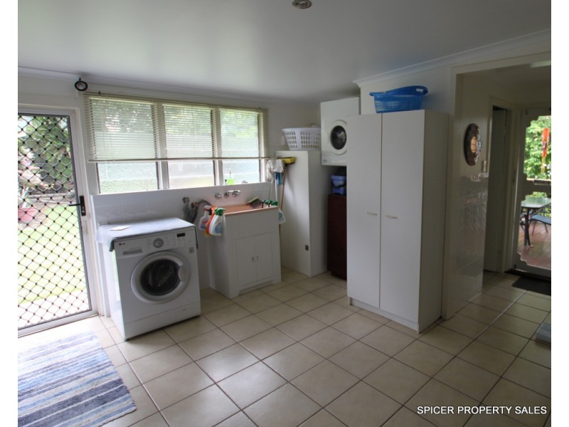 6 Mars Street, Tully QLD 4854
