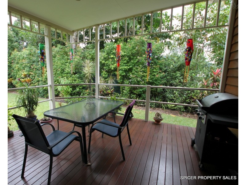 6 Mars Street, Tully QLD 4854