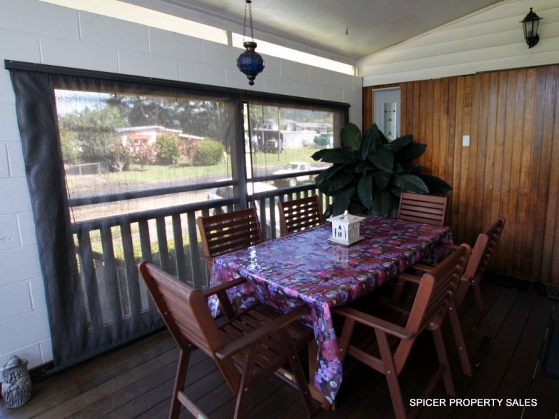 2 Trower Street, Tully QLD 4854