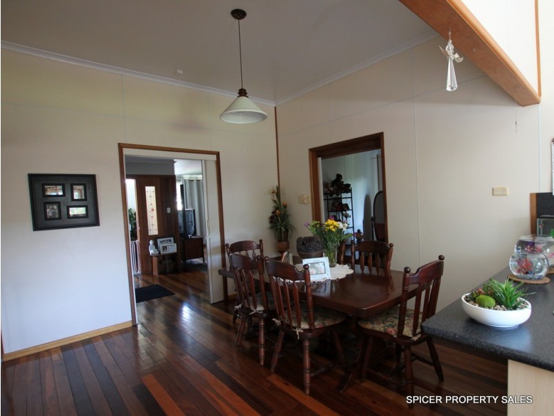 2 Trower Street, Tully QLD 4854