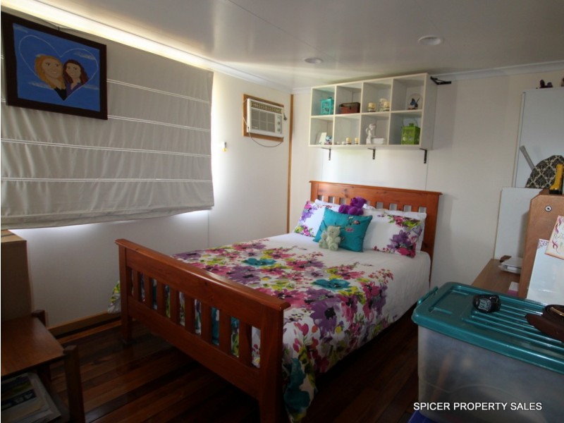 2 Trower Street, Tully QLD 4854