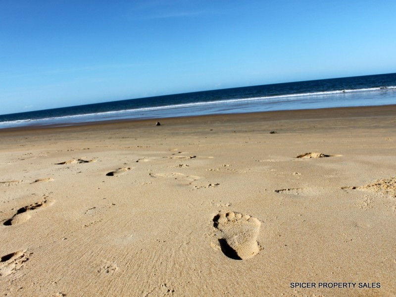 93 Reid Road, Wongaling Beach QLD 4852