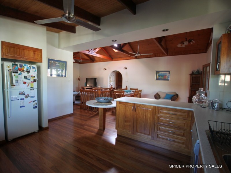 93 Reid Road, Wongaling Beach QLD 4852