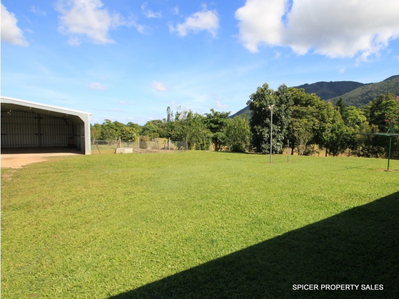 17 Bosel Court, Bulgun QLD 4854