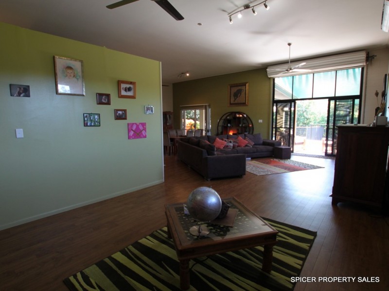 55 Vipiana Drive, Tully Heads QLD 4854