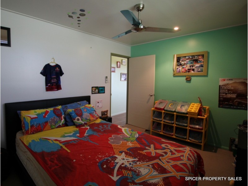 55 Vipiana Drive, Tully Heads QLD 4854