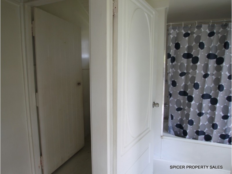 1 King Street, Tully QLD 4854