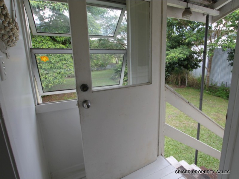 1 King Street, Tully QLD 4854