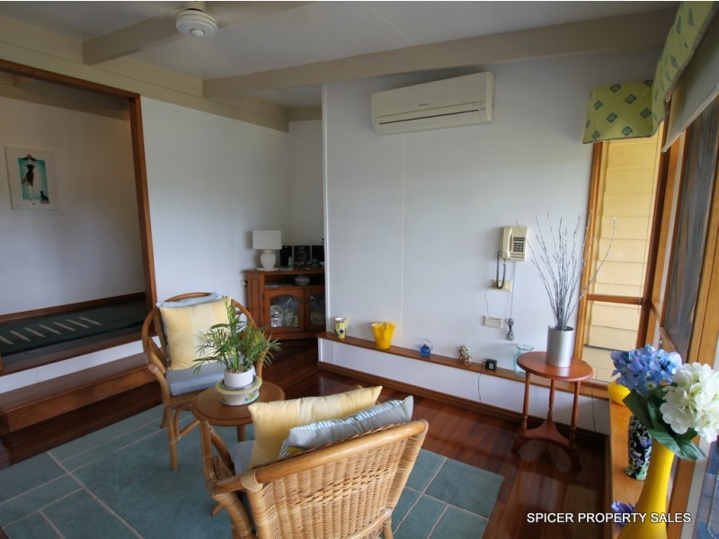 14 Dowzer Street, Tully QLD 4854