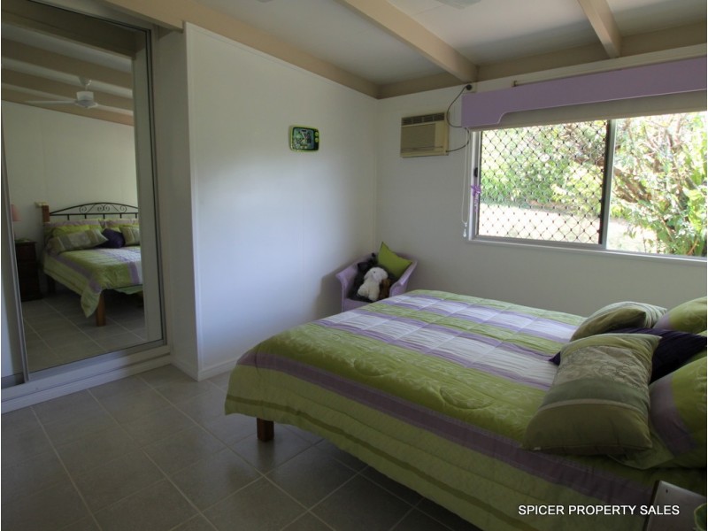 14 Dowzer Street, Tully QLD 4854