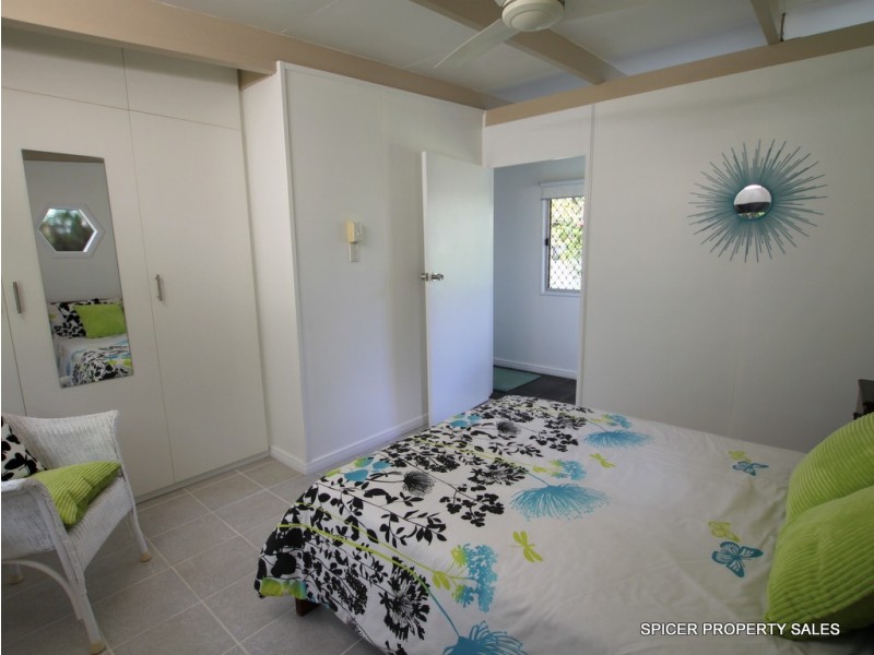 14 Dowzer Street, Tully QLD 4854