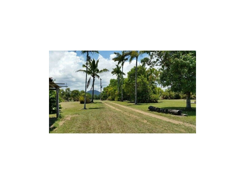 24 Leo Road, Maria Creeks QLD 4855