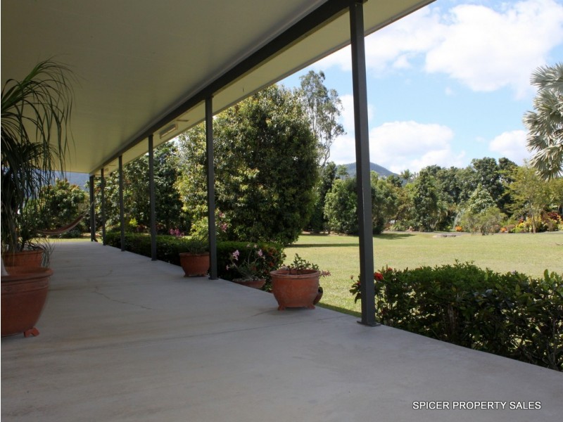 26 Dinan Close, Bulgun QLD 4854