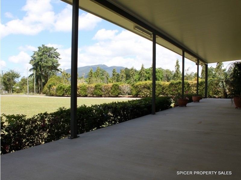 26 Dinan Close, Bulgun QLD 4854