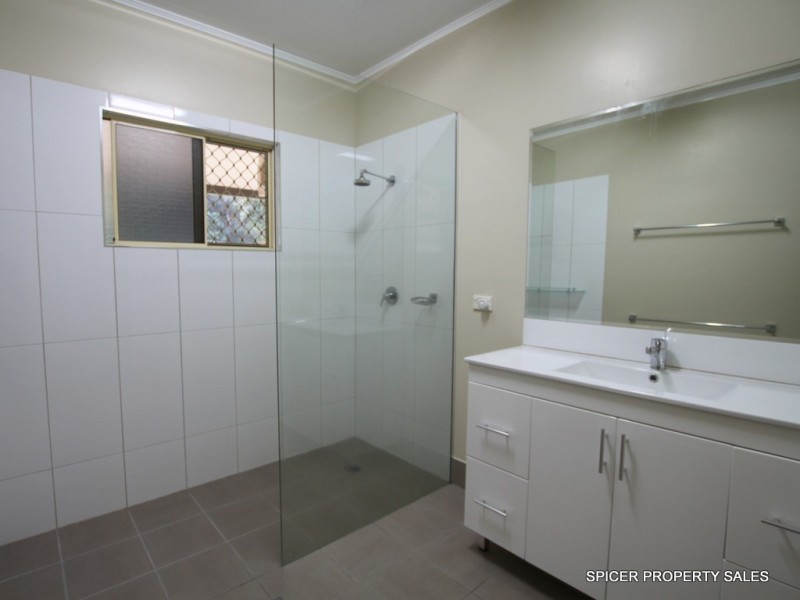 26 Dinan Close, Bulgun QLD 4854