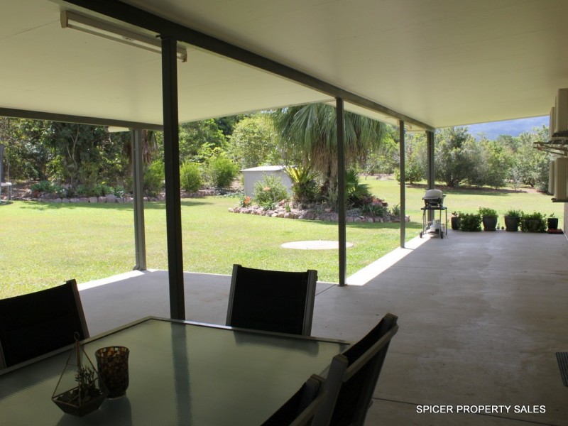 26 Dinan Close, Bulgun QLD 4854