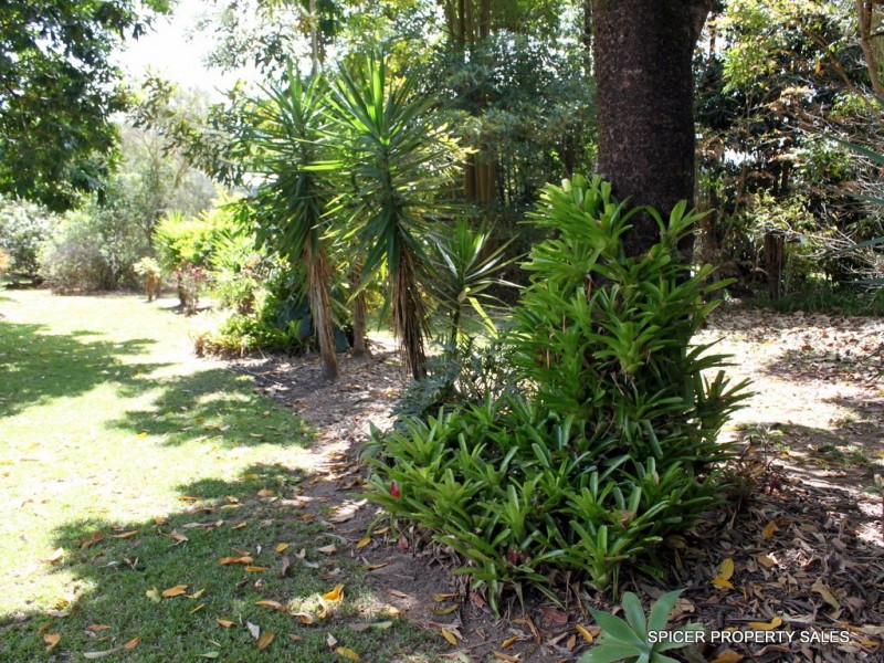 26 Dinan Close, Bulgun QLD 4854