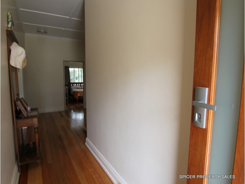 1 Vaughan Street, Tully QLD 4854