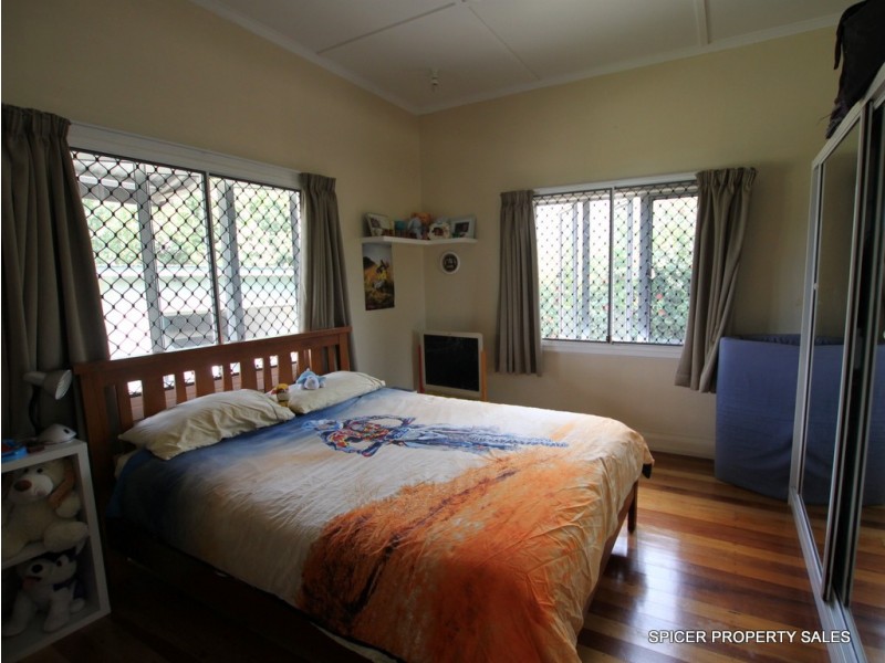 1 Vaughan Street, Tully QLD 4854