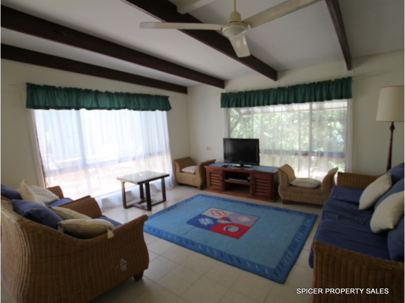 25 Pacific View Drive, Wongaling Beach QLD 4852