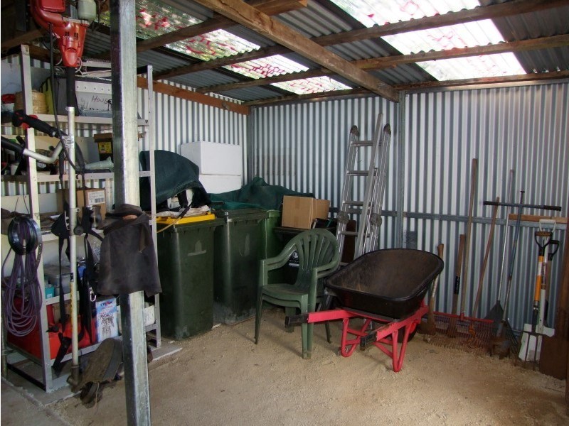 6 Oak Street, Millaa Millaa QLD 4886