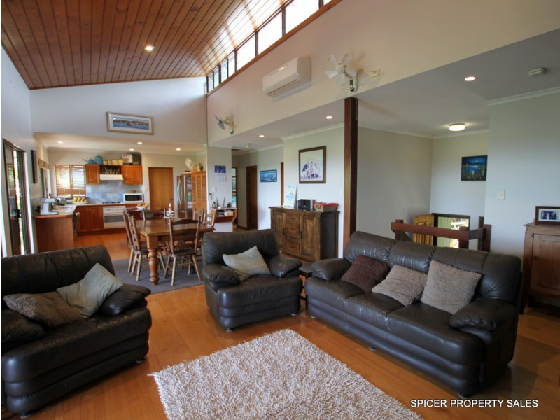 18 Hillview Court, Carmoo QLD 4852