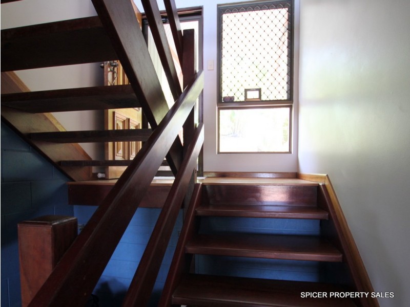 18 Hillview Court, Carmoo QLD 4852