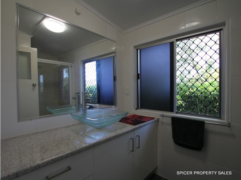 Lot 109 Crossan Road, Midgenoo QLD 4854