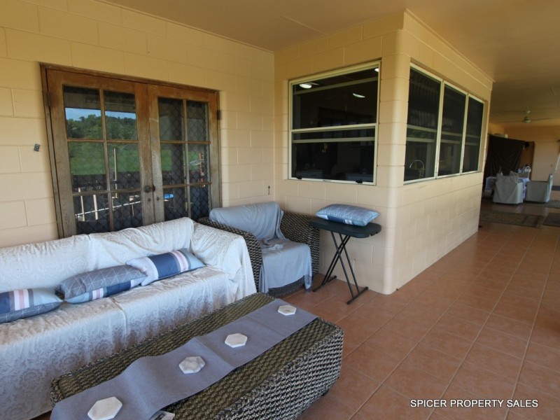102 Hill Sixty Road, El Arish QLD 4855