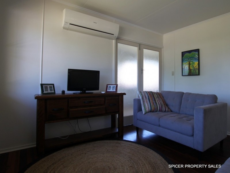 22 Porter Promenade, Mission Beach QLD 4852