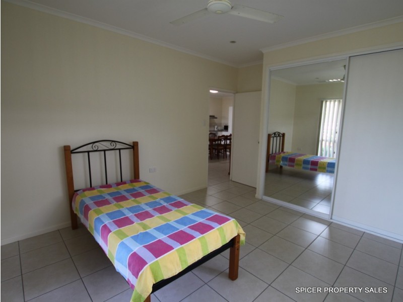 11 McQuillen Street, Tully QLD 4854