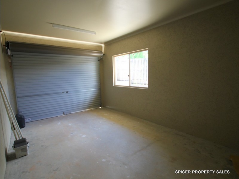 11 McQuillen Street, Tully QLD 4854