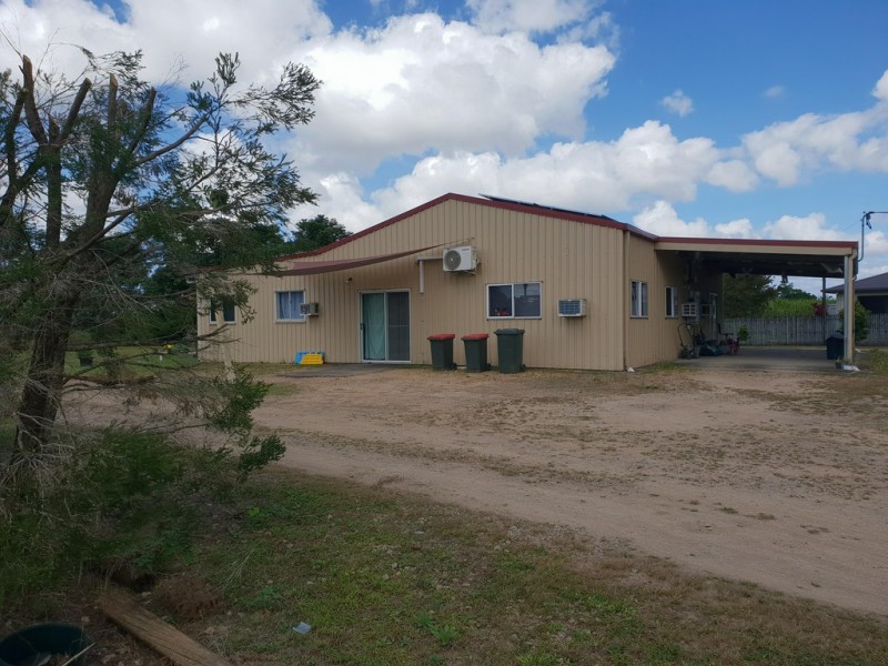 126 Bryant Street, Tully QLD 4854