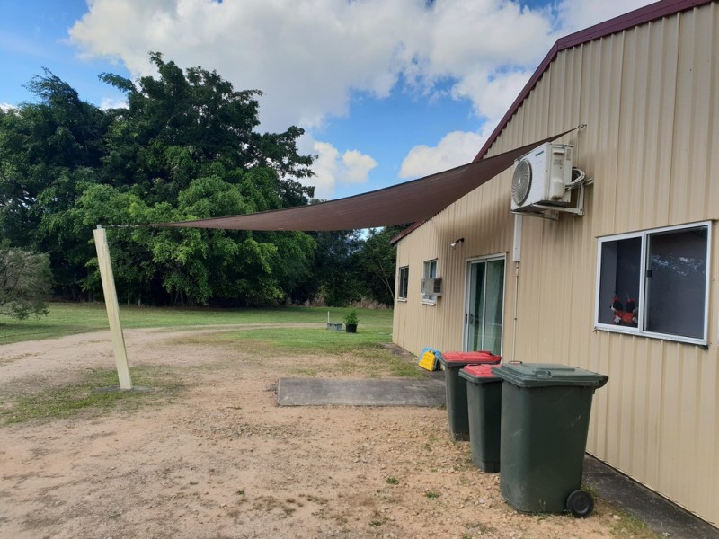 126 Bryant Street, Tully QLD 4854