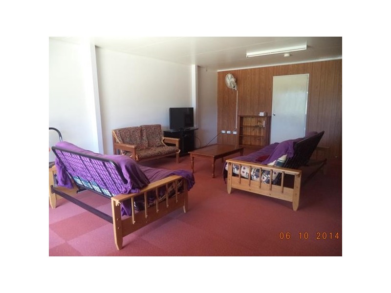 126 Bryant Street, Tully QLD 4854