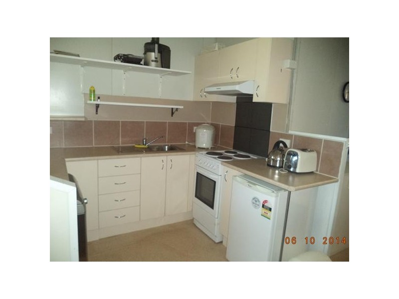 126 Bryant Street, Tully QLD 4854