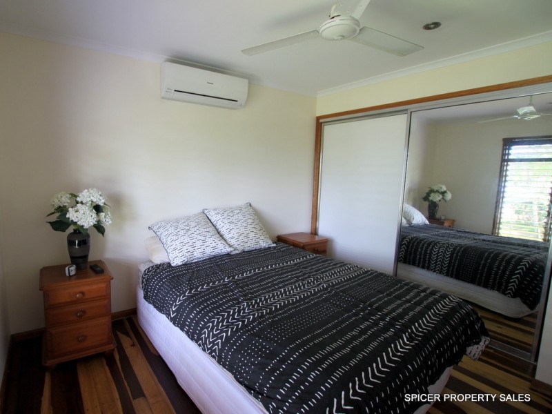144 Kennedy Esplanade, South Mission Beach QLD 4852