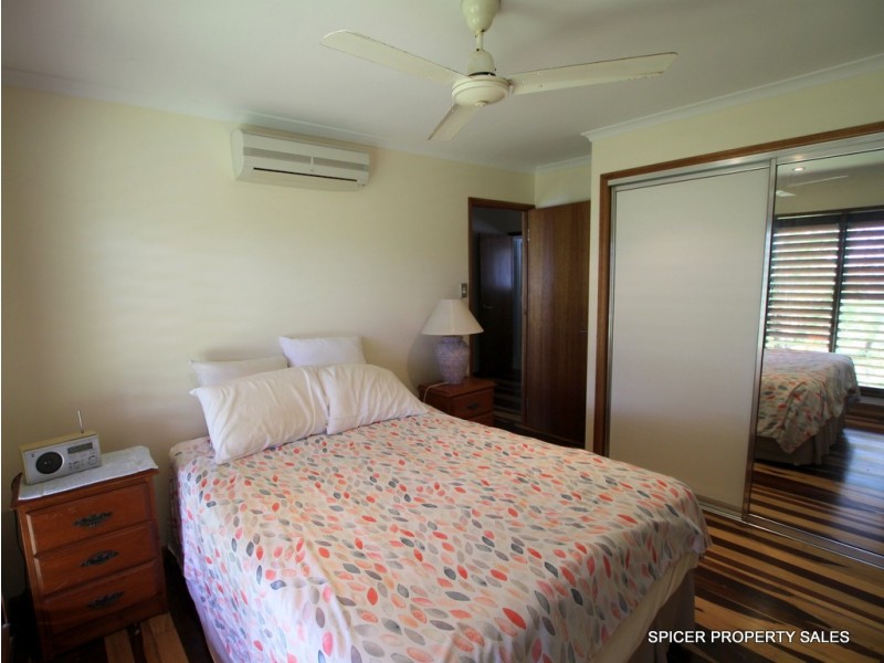 144 Kennedy Esplanade, South Mission Beach QLD 4852