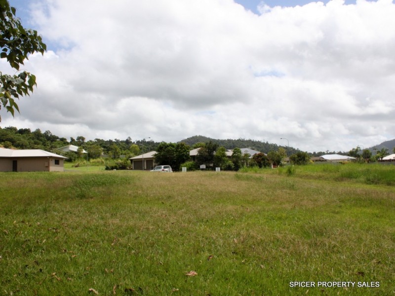 17 Oceanview Drive, Wongaling Beach QLD 4852