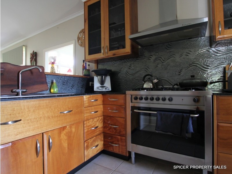 89 Keir Road, Tully QLD 4854