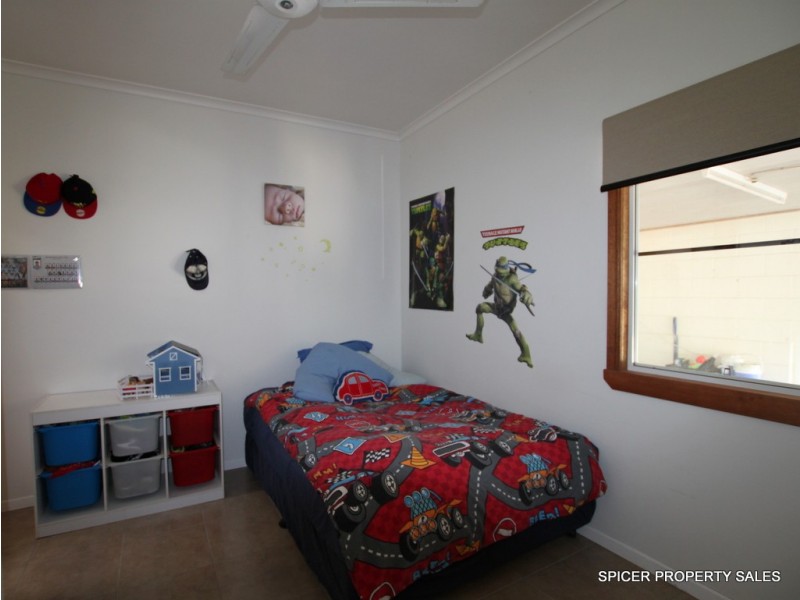89 Keir Road, Tully QLD 4854