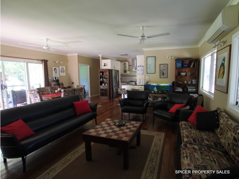 730 East Feluga Road, Tully QLD 4854