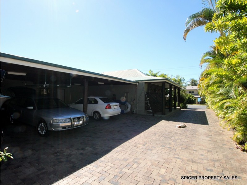 35 Reid Road, Wongaling Beach QLD 4852