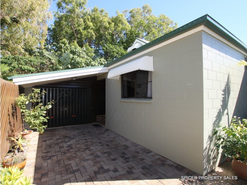 35 Reid Road, Wongaling Beach QLD 4852