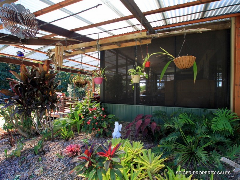 19 Hull Heads Road, Hull Heads QLD 4854