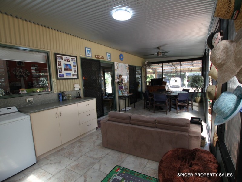 19 Hull Heads Road, Hull Heads QLD 4854