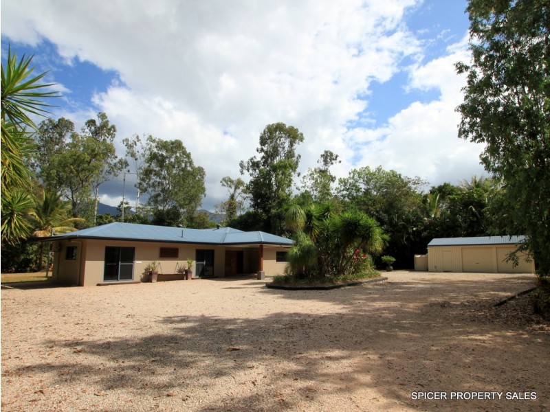 21 Curtis Road, Carruchan QLD 4816