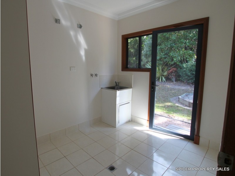 21 Curtis Road, Carruchan QLD 4816