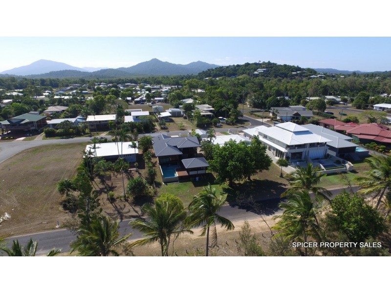 46 Kennedy Esplanade, South Mission Beach QLD 4852