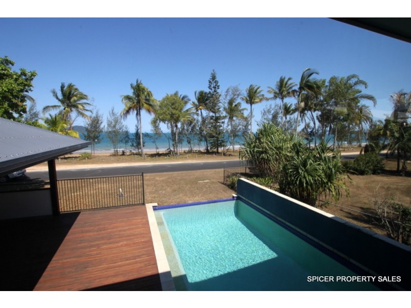 46 Kennedy Esplanade, South Mission Beach QLD 4852